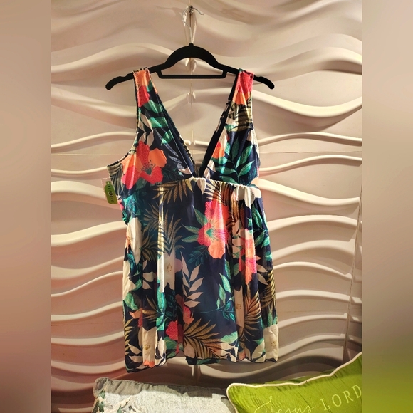 New Lane Bryant Swim Suit Floral Size 18 - Picture 2 of 5